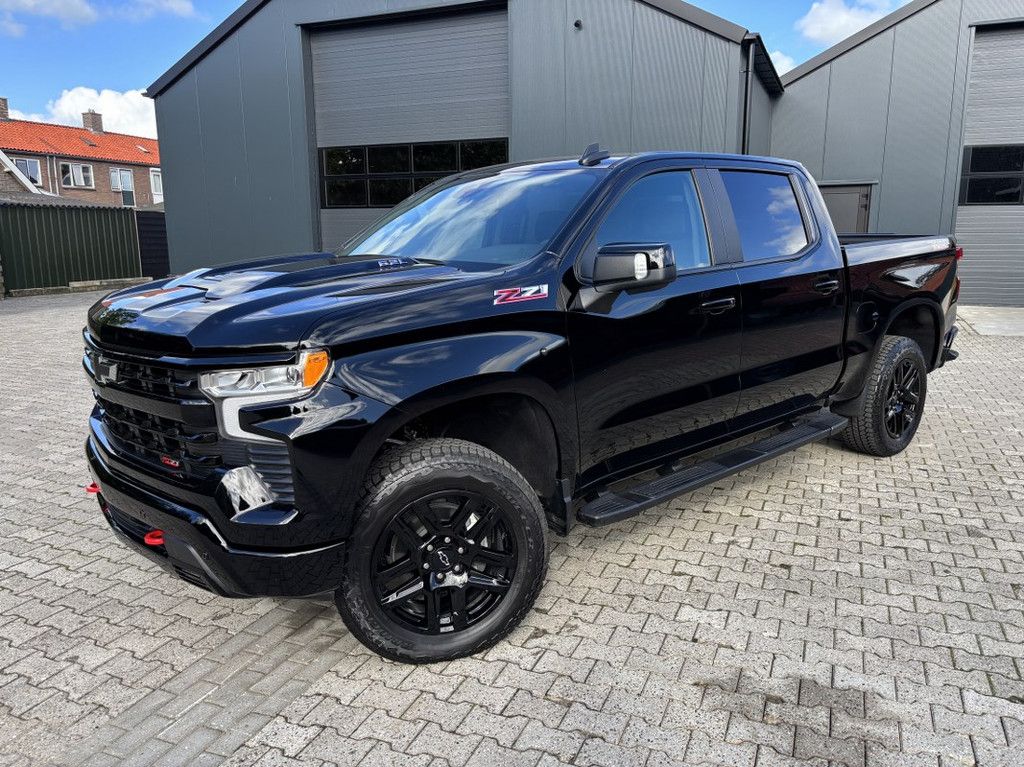 Chevrolet Silverado Z71 Trailboss, 360 graden camera, Bpm vrij!!
