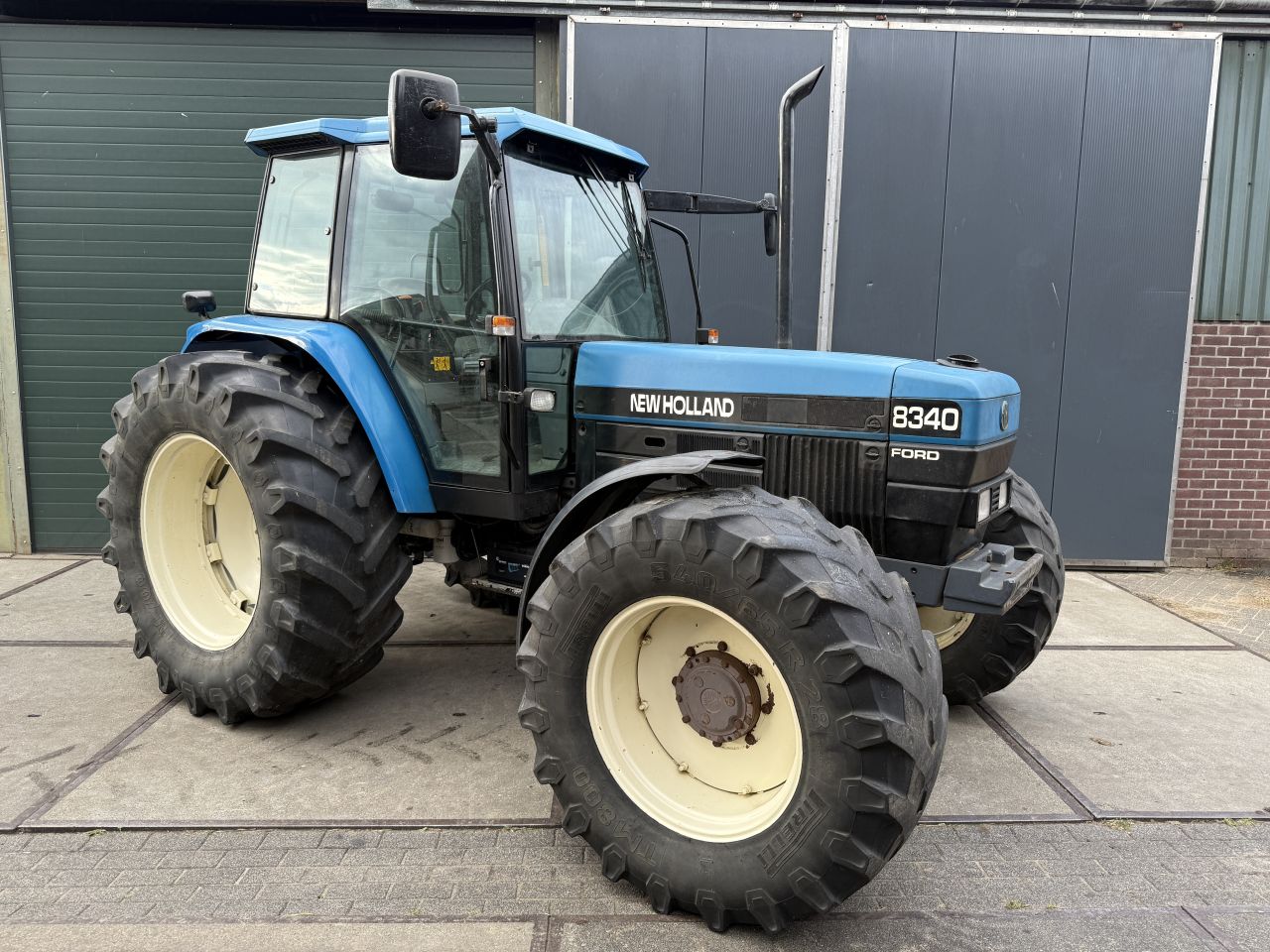 New Holland 8340 SLE (Ford)