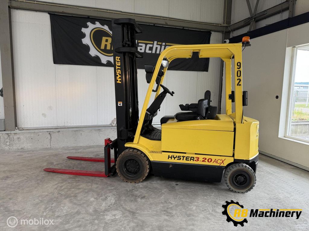 Hyster J3.20XM-861