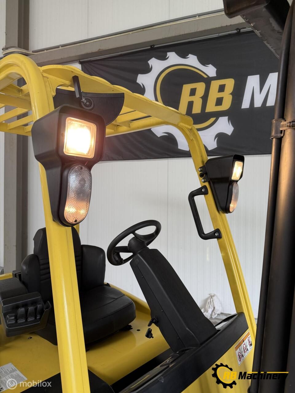 Hyster J3.20XM-861