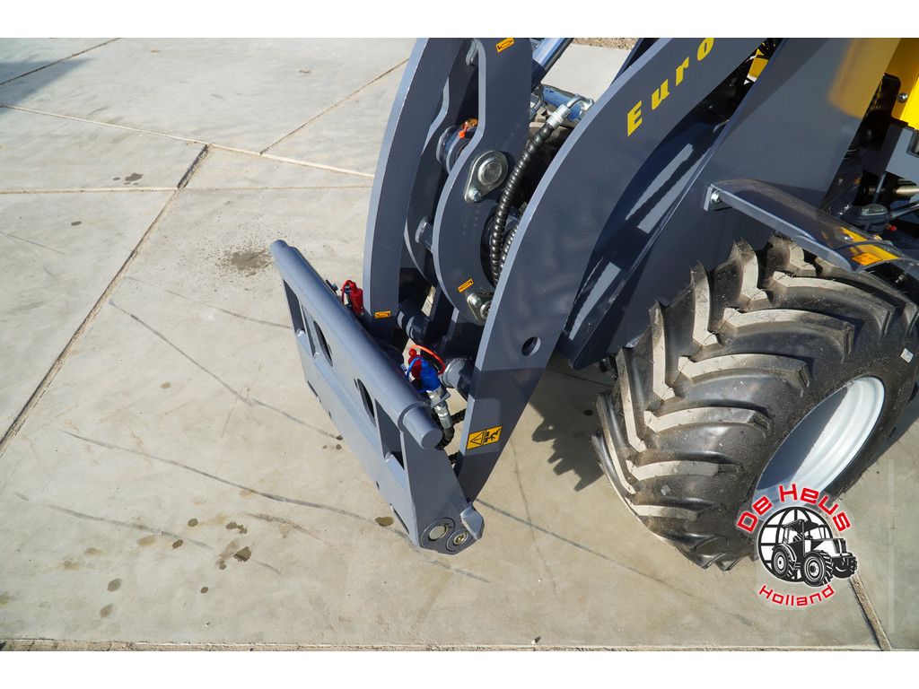 Eurotrac W11