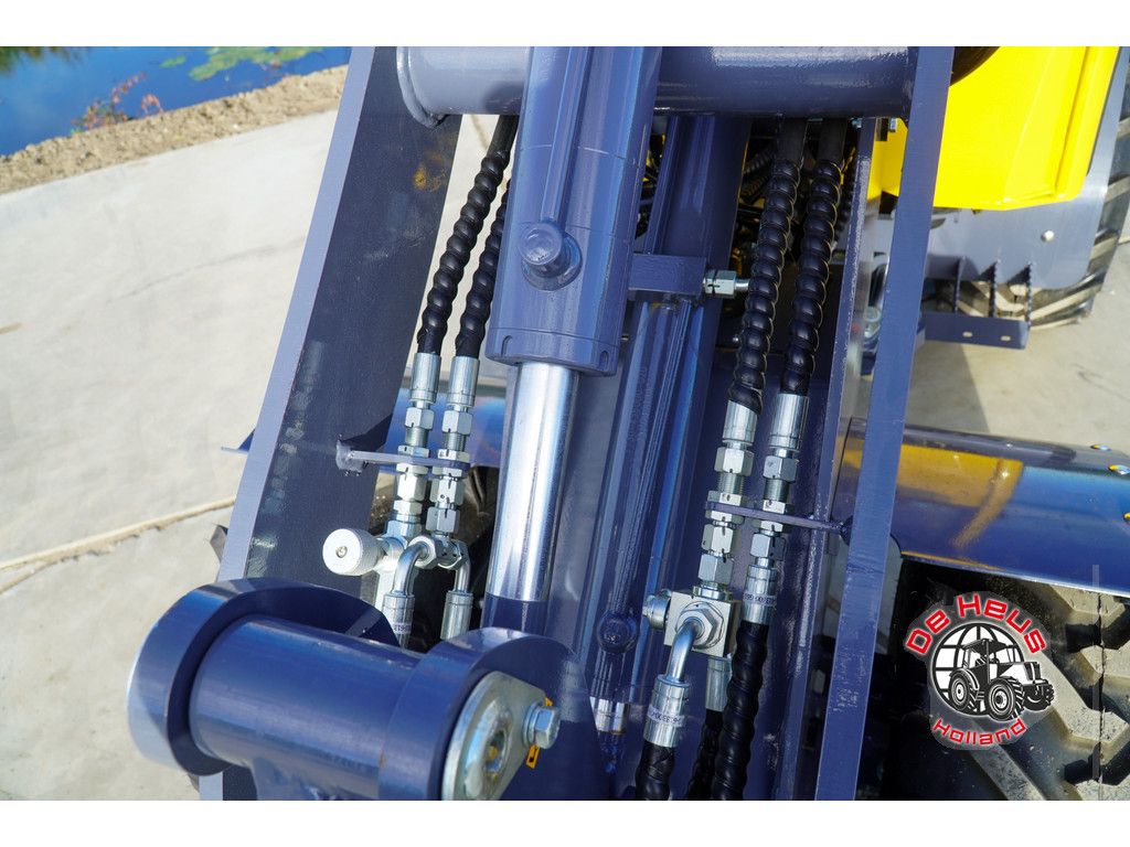Eurotrac W11
