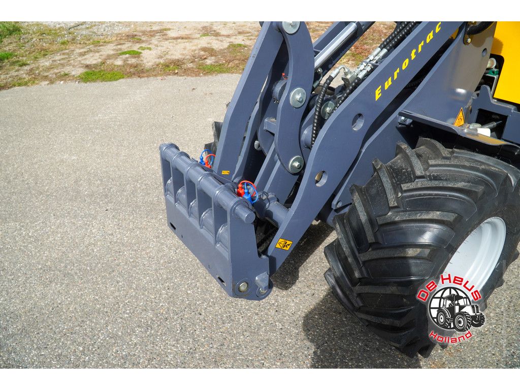 Eurotrac W12 CMS stage V
