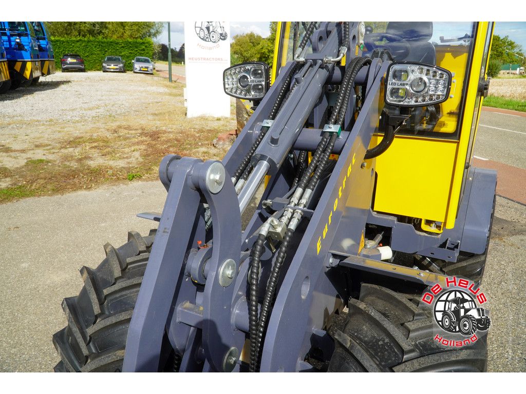 Eurotrac W12 CMS stage V
