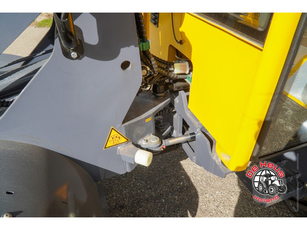 Eurotrac W12 CMS stage V