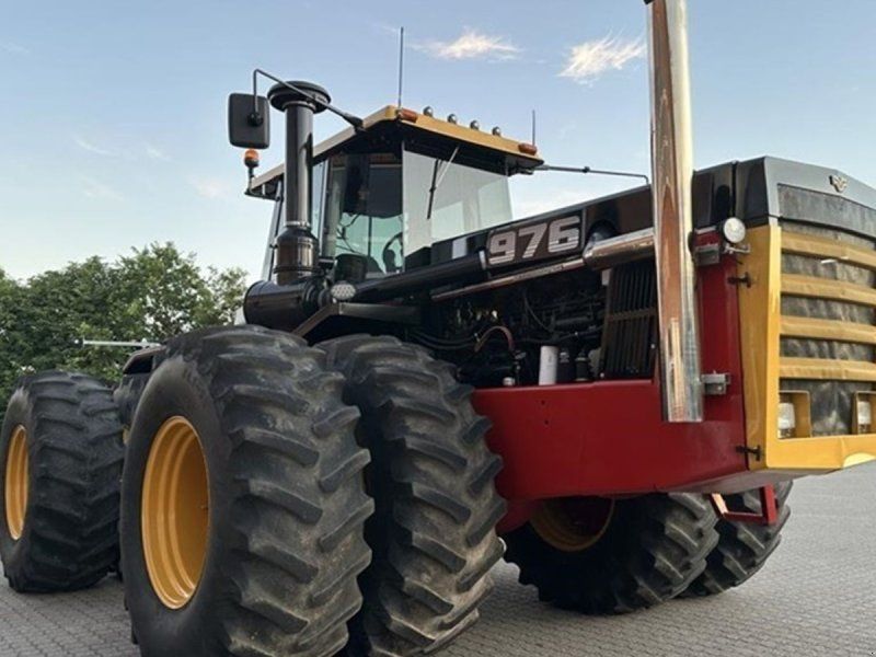 Versatile 976