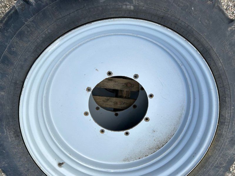Alliance 380/90R50 + 340/85R38 Spor 2m til Case Puma 10 + 8 huls (sto