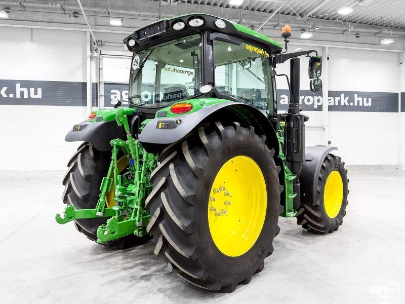 John Deere 6130R