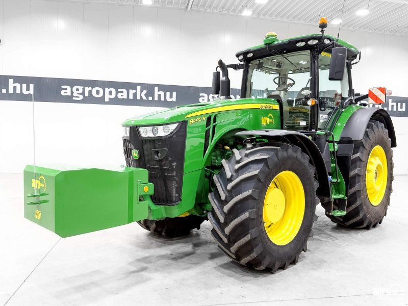 John Deere 8400R e23 Powershift 50 km/h, axle suspension, Active Seat, air