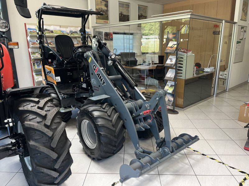 Giant G2500 HD