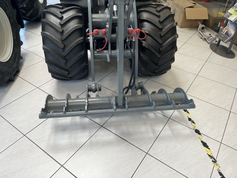 Giant G2500 HD