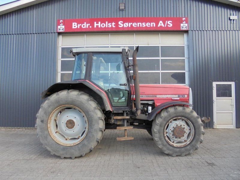 Massey Ferguson 8110