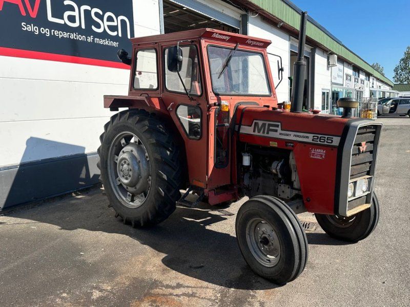 Massey Ferguson 265
