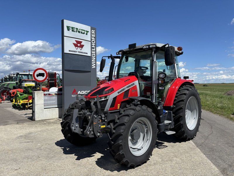 Massey Ferguson 5S.115 Dyna-6 Efficient