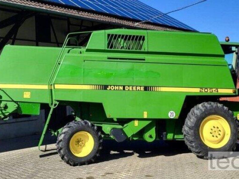 John Deere 2054