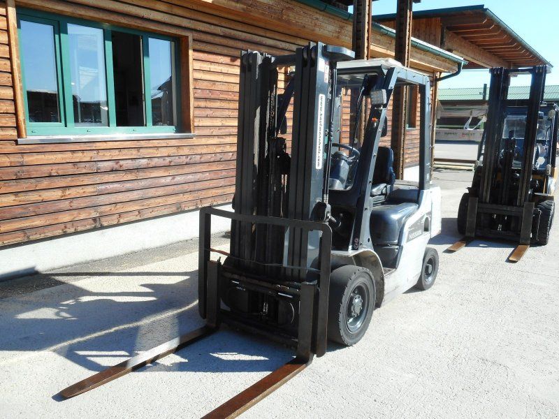 Nissan Y1F2A25 Tripl 4,75m + SS + LS