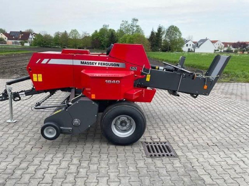 Massey Ferguson 1840 HOCHDRUCKPRESSE