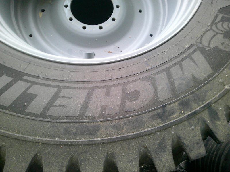 Michelin Räder Road-Bib 710/70 R42 und 600/70 R30
