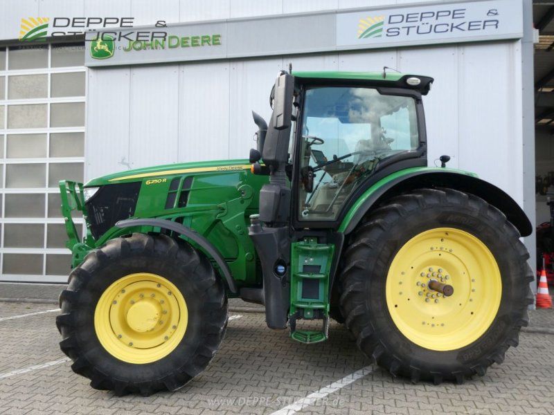John Deere 6250R