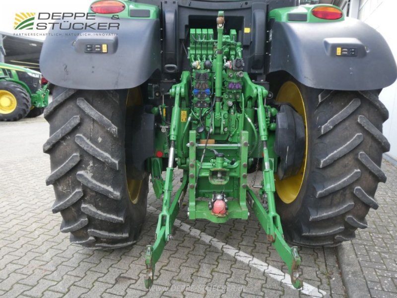 John Deere 6250R