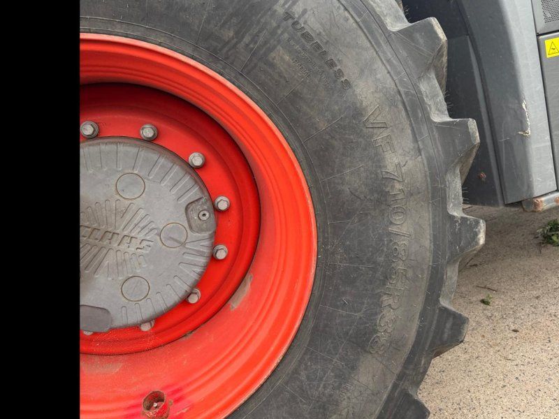 Claas Xerion 4500 Trac VCMotor NEU