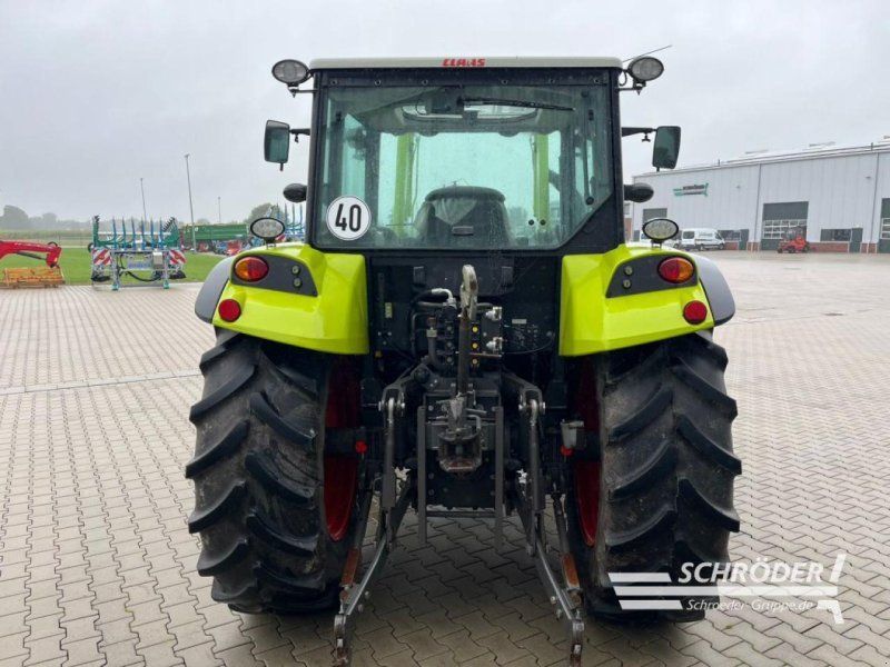 Claas AXOS 330