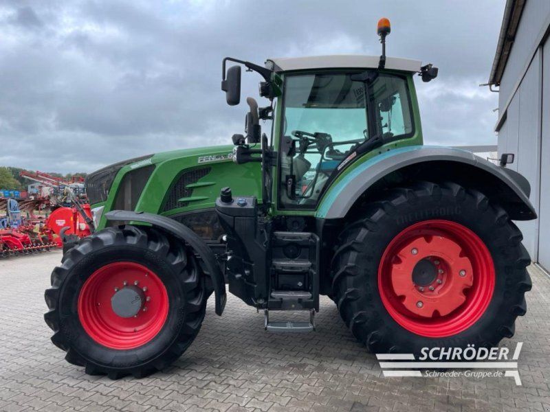 Fendt 824 VARIO S4 PROFI PLUS
