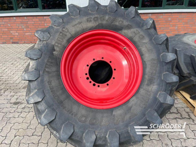 Fendt 2X 600/70 R30 / 2X 650/85 R38 TRELLEBORG