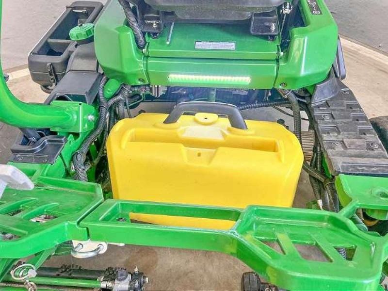 John Deere HYBRID-TRIPLEXMÄHER