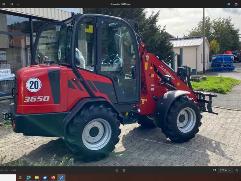 Schäffer 3650 Vollkabine, Hubkraft 2000 kg