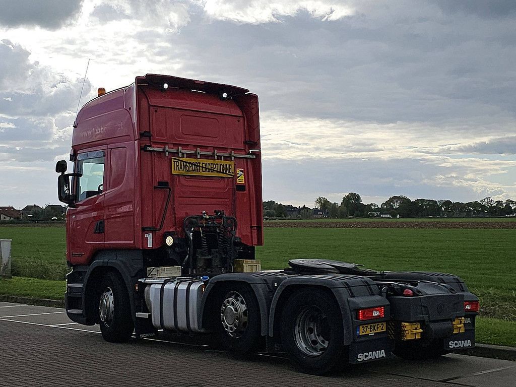 SCANIA R490