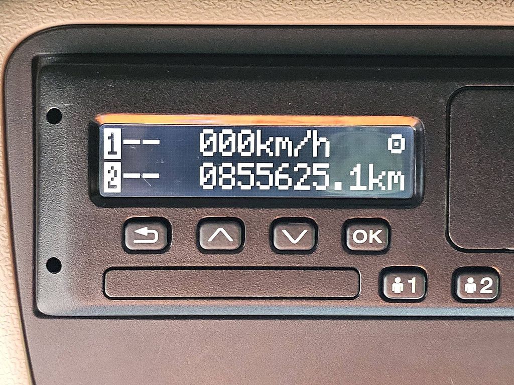 SCANIA R490