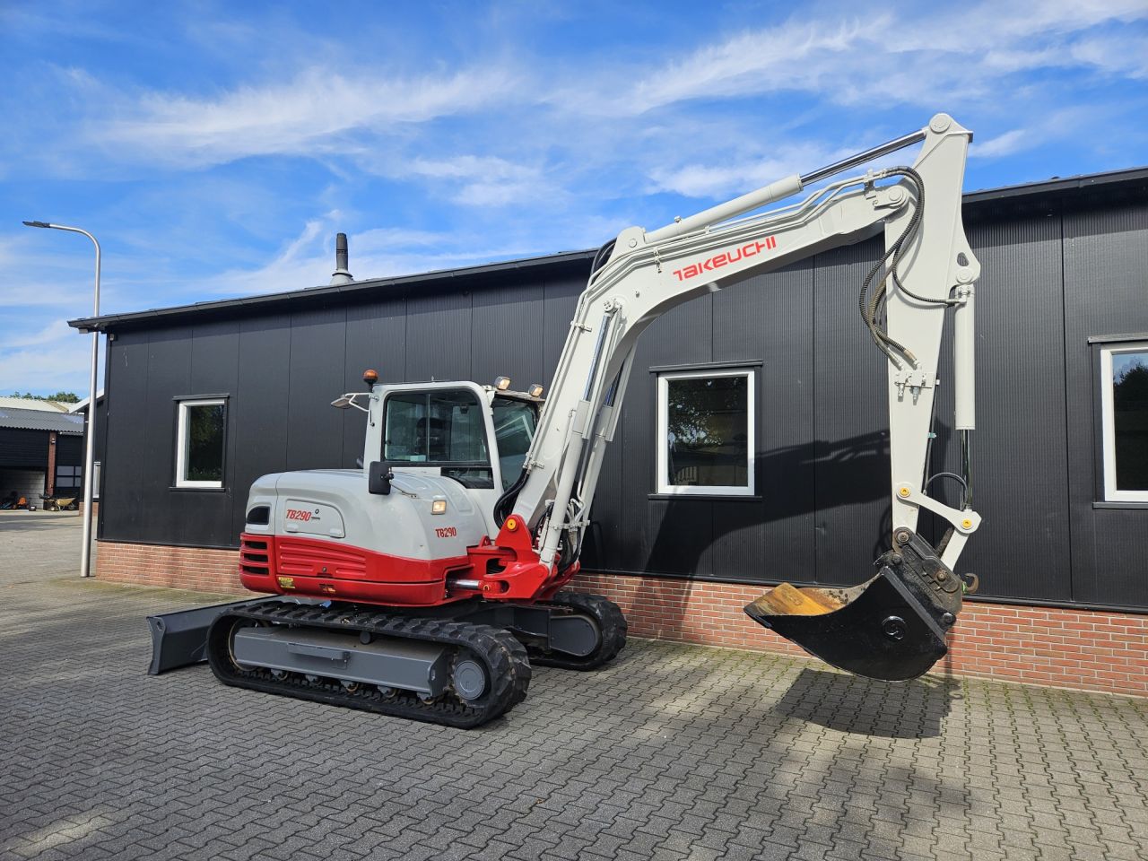 Takeuchi TB290