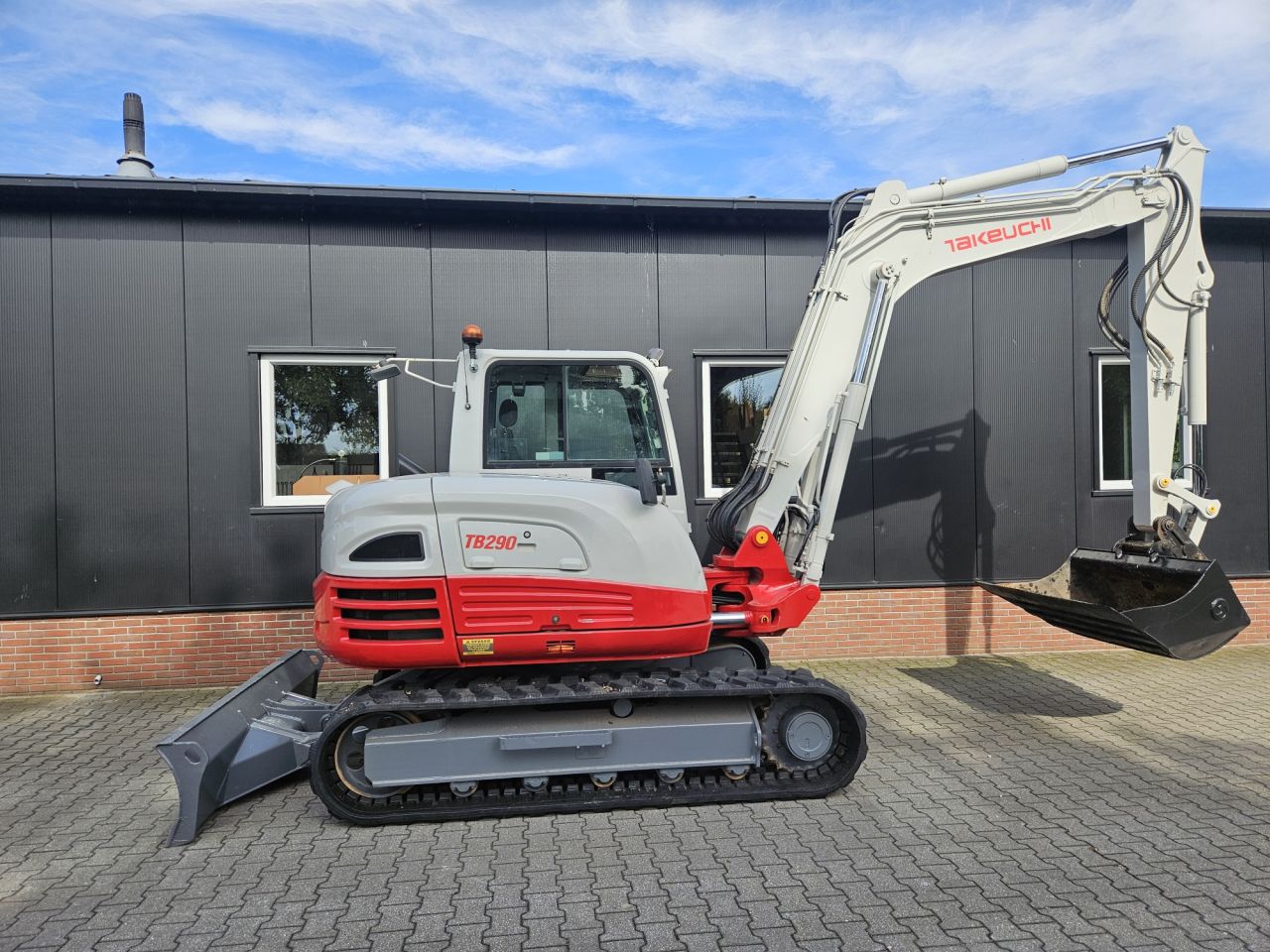 Takeuchi TB290