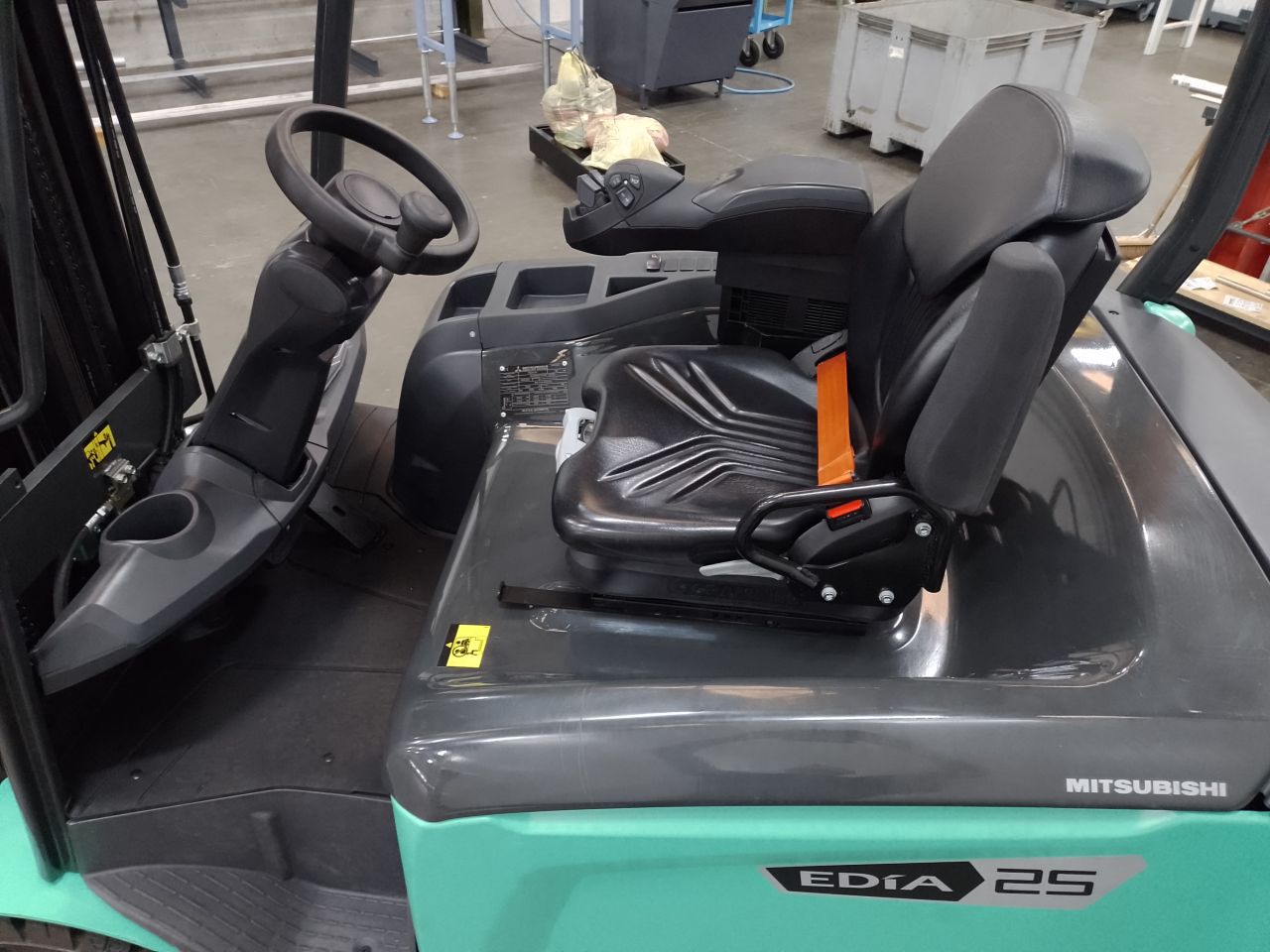 Mitsubishi FB25CN, Elektro-Gabelstapler, 2022 125h Neuzustand!