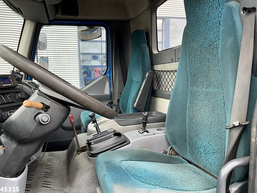 DAF FA 45 LF 180 HMF 7 Tonmeter laadkraan