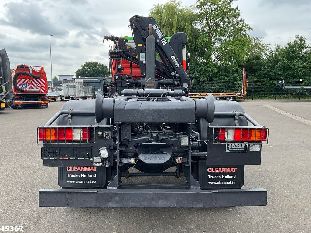 Mercedes-Benz Actros 1931 AK 4x4 Hiab 12 Tonmeter laadkraan