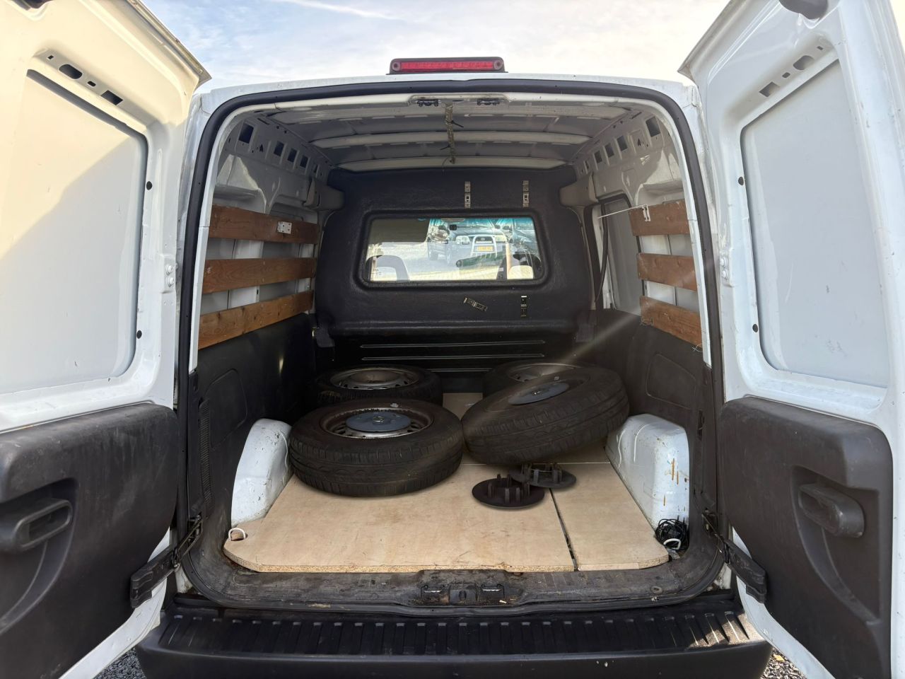 Opel Combo 1.3 CDTi 2011 / AIRCO / BLUETOOTH /