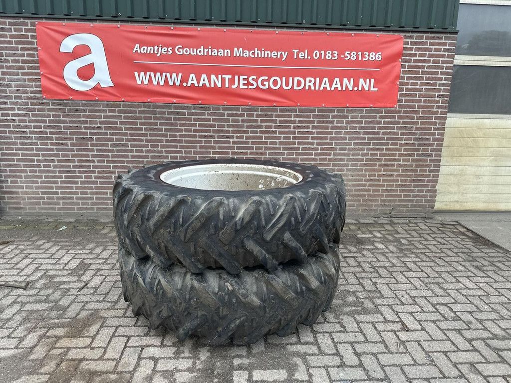 SET dubbelluchtbanden 16.9x38 - Gebruikt