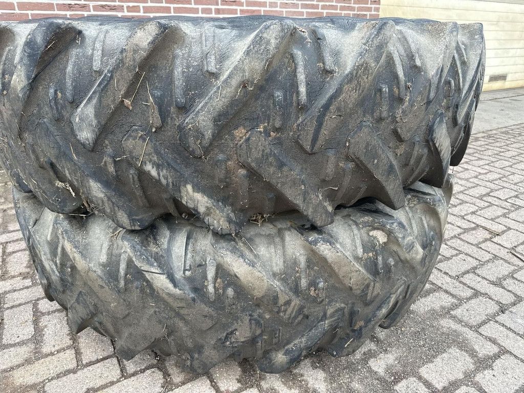 SET dubbelluchtbanden 16.9x38 - Gebruikt