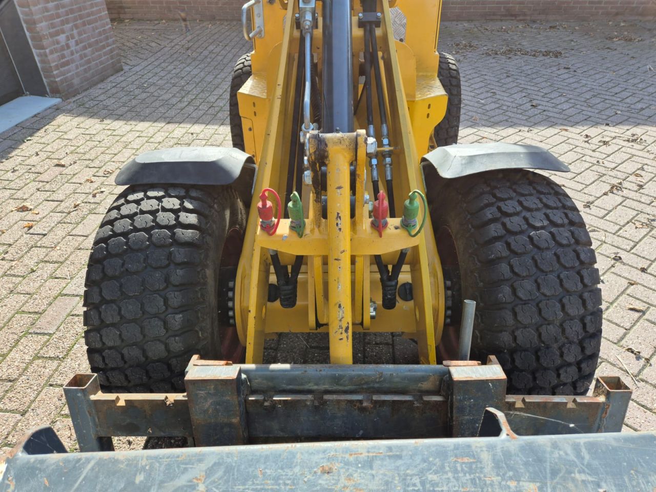 Jong gebruikte Knikmops 130 /bj 2022/ 650 uur