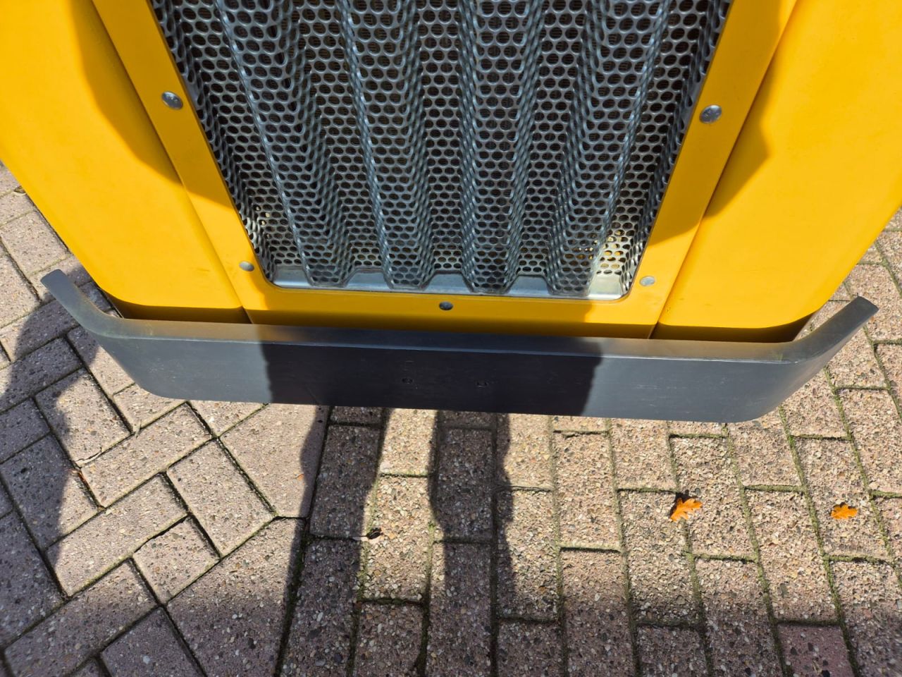Jong gebruikte Knikmops 130 /bj 2022/ 650 uur