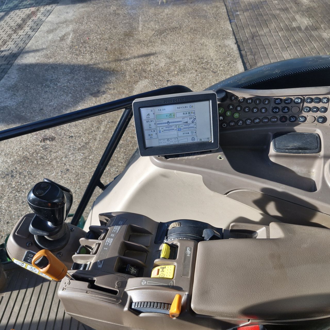 John deere 6130 AP