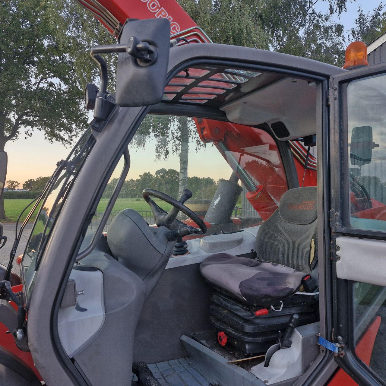 Manitou mlt 633-120lsu
