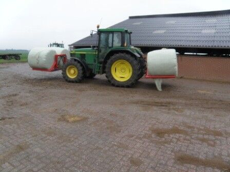 Dubbele Balendrager round bale fork