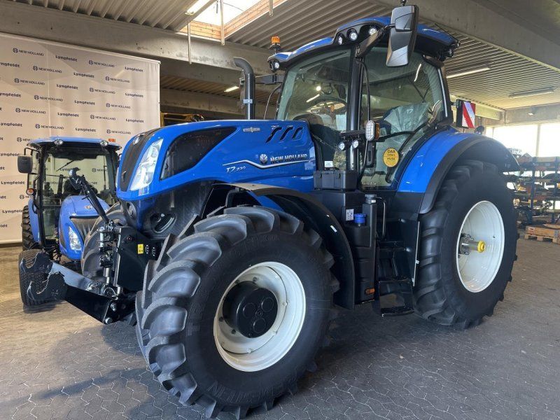 New Holland T7.230 AC STAGE V
