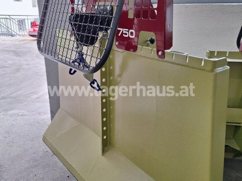 Holzknecht HS 750