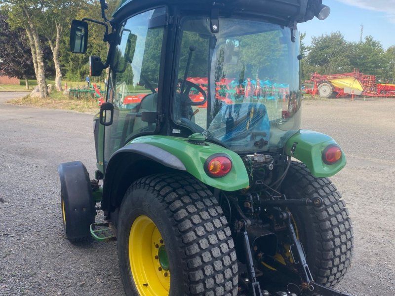 John Deere 3033 R