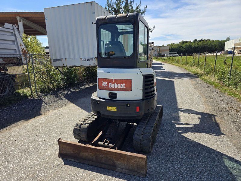 Bobcat E26