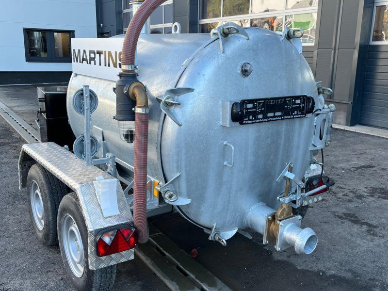 AT- Site Equipment Saugfass 3m³